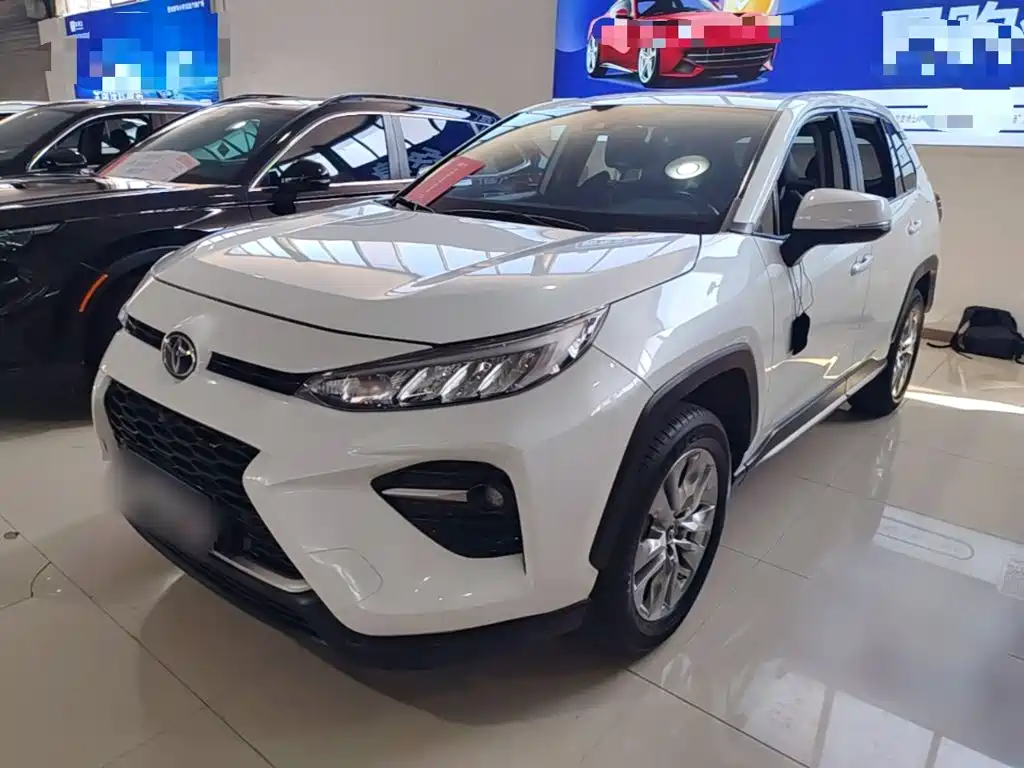 Toyota Wildlander — фото 2