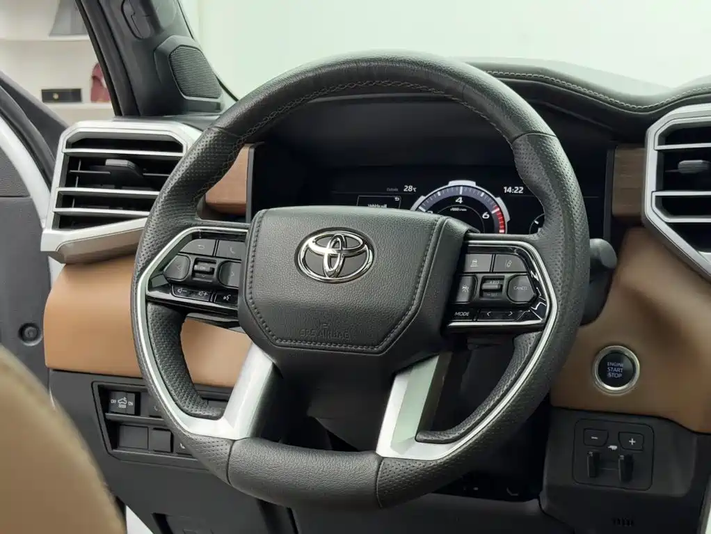 Toyota Tantu — фото 13