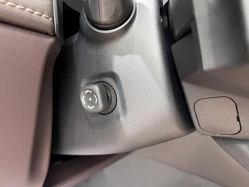 Toyota Vellfire — фото 15