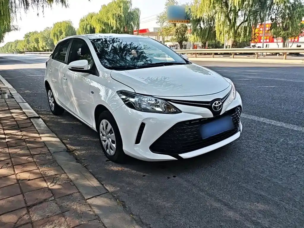 Toyota Vios FS — фото 4