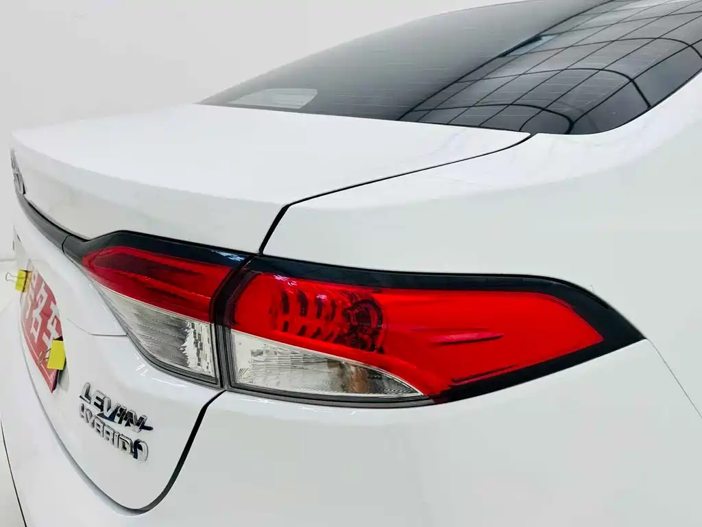 Toyota Levin — фото 14