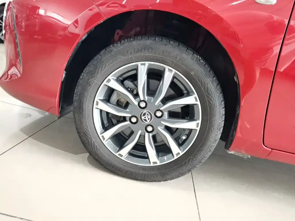 Toyota Vios FS — фото 23