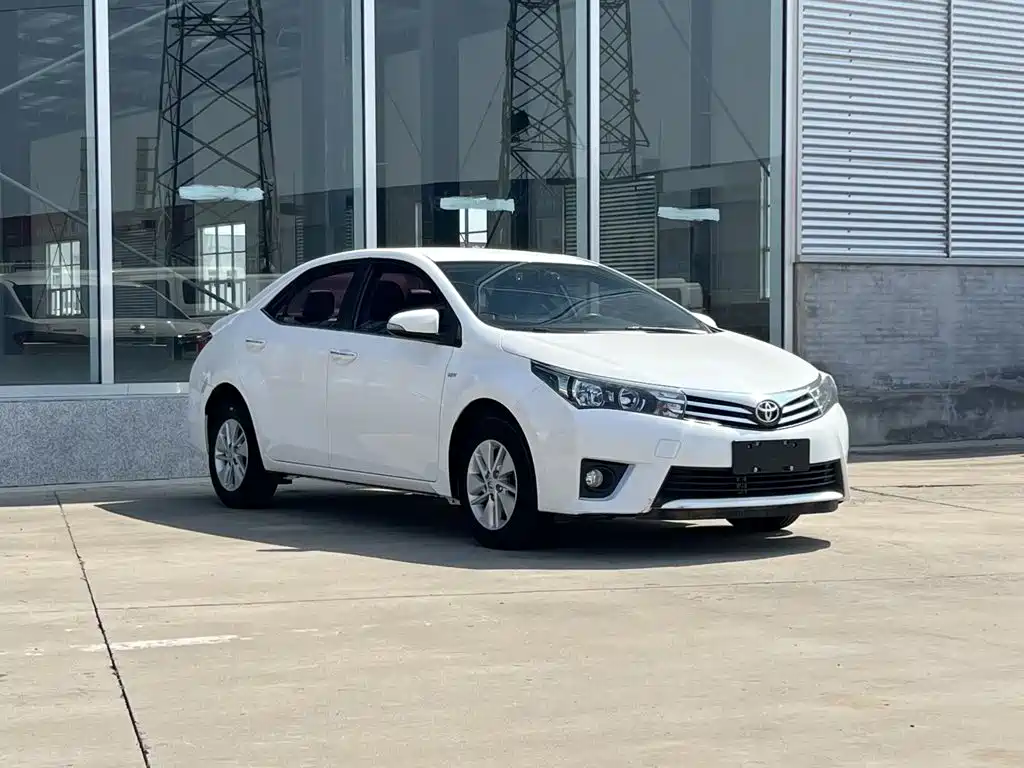 Toyota Corolla — фото 3