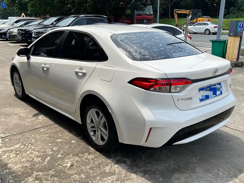 Toyota Levin — фото 11