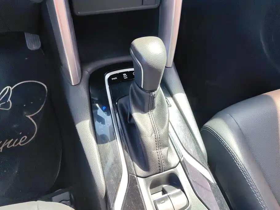 Toyota Corolla Cross — фото 16