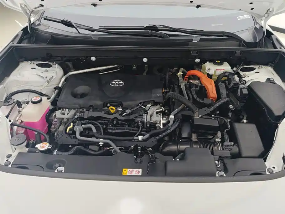 Toyota Wildlander — фото 10