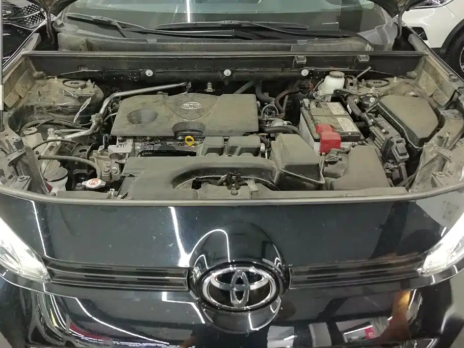 Toyota Wildlander — фото 10