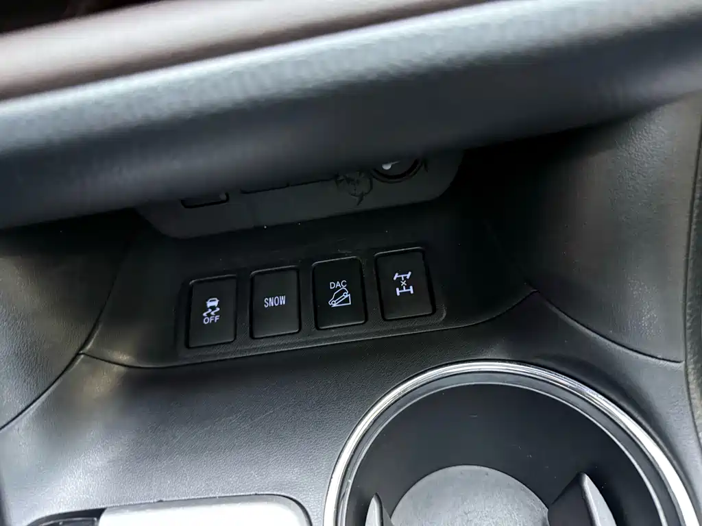Toyota Highlander — фото 15