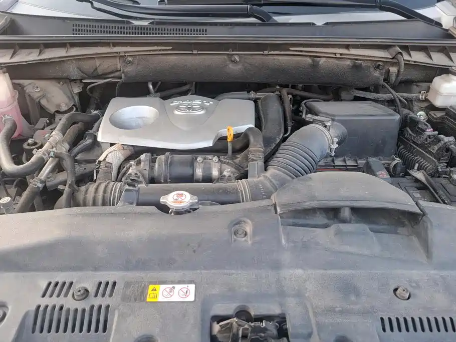 Toyota Highlander — фото 10