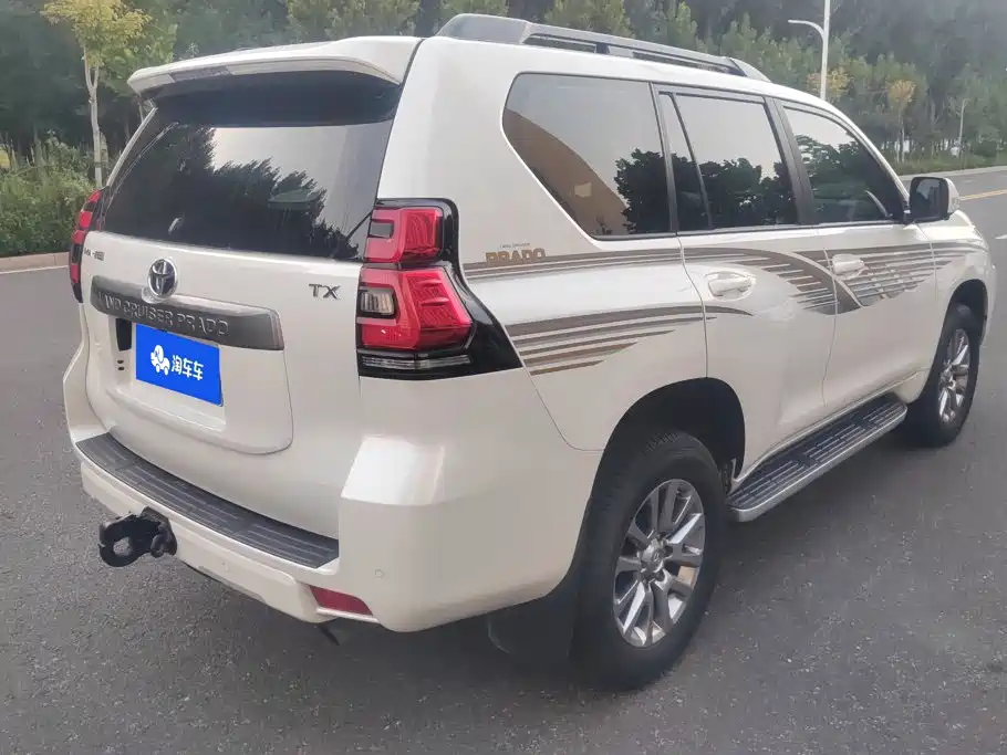 Toyota Prado — фото 3