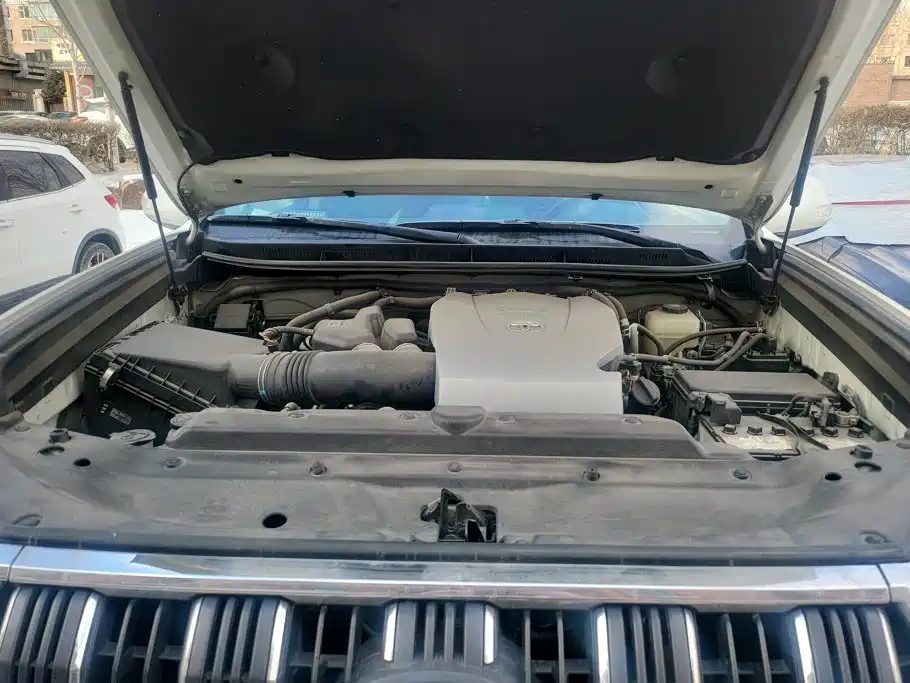 Toyota Prado — фото 10