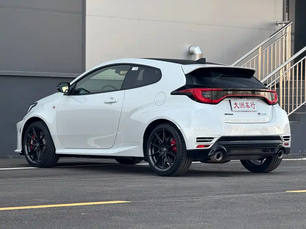Toyota GR YARIS — фото 7