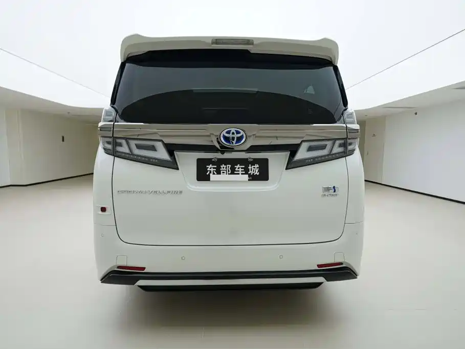 Toyota Vellfire — фото 4