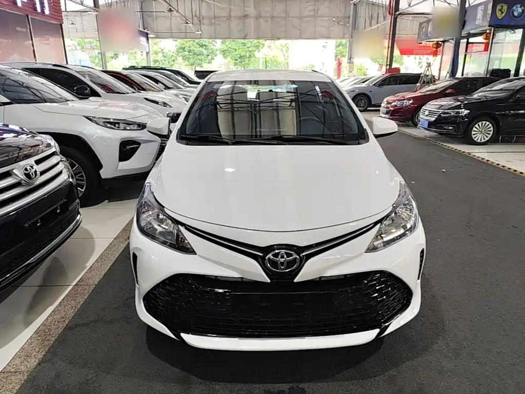 Toyota Vios FS — фото 3