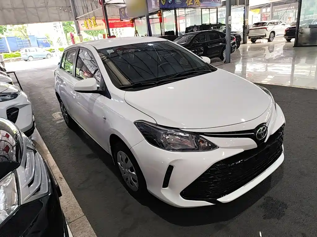 Toyota Vios FS — фото 4