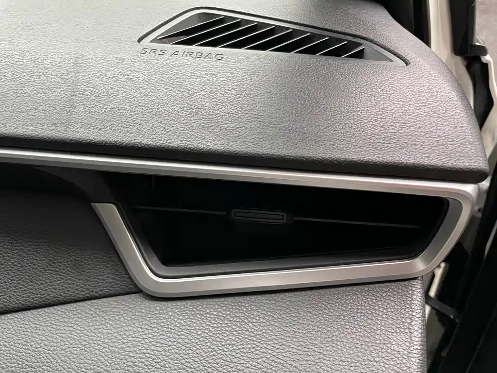 Toyota Levin — фото 18