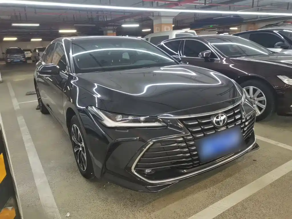Toyota Avalon — фото 4