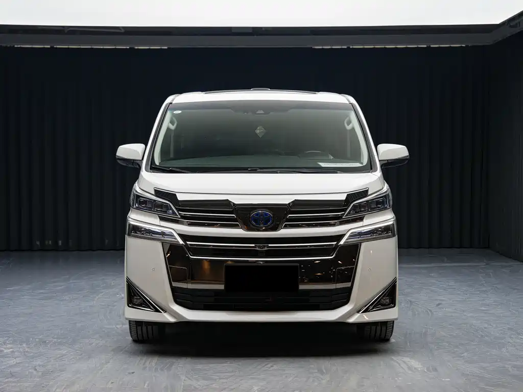 Toyota Vellfire — фото 2