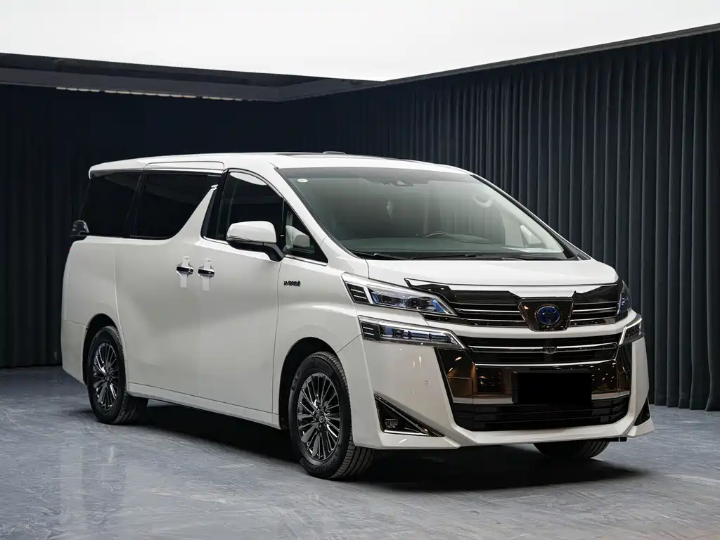 Toyota Vellfire — фото 3