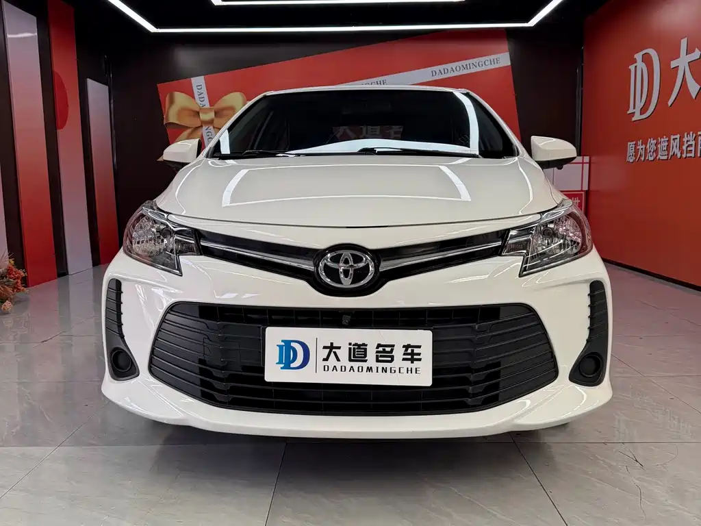 Toyota Vios — фото 2
