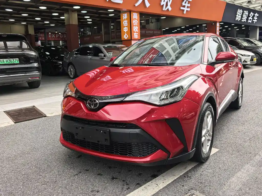 Toyota C-HR — фото 4