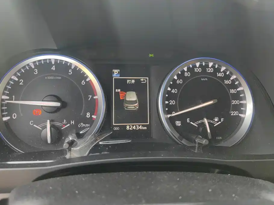 Toyota Highlander — фото 14