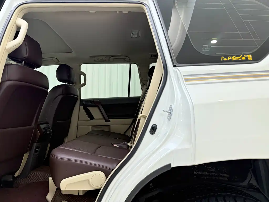 Toyota Prado (Import) — фото 6
