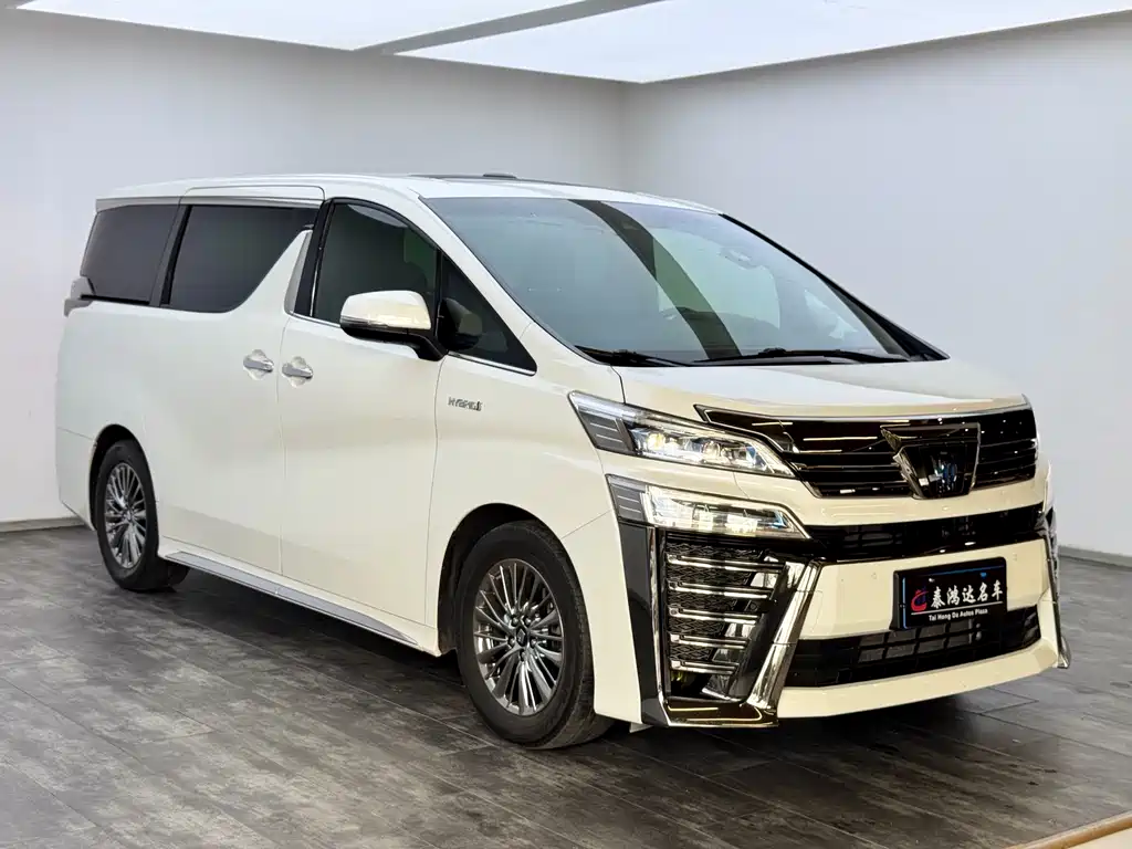 Toyota Vellfire — фото 2