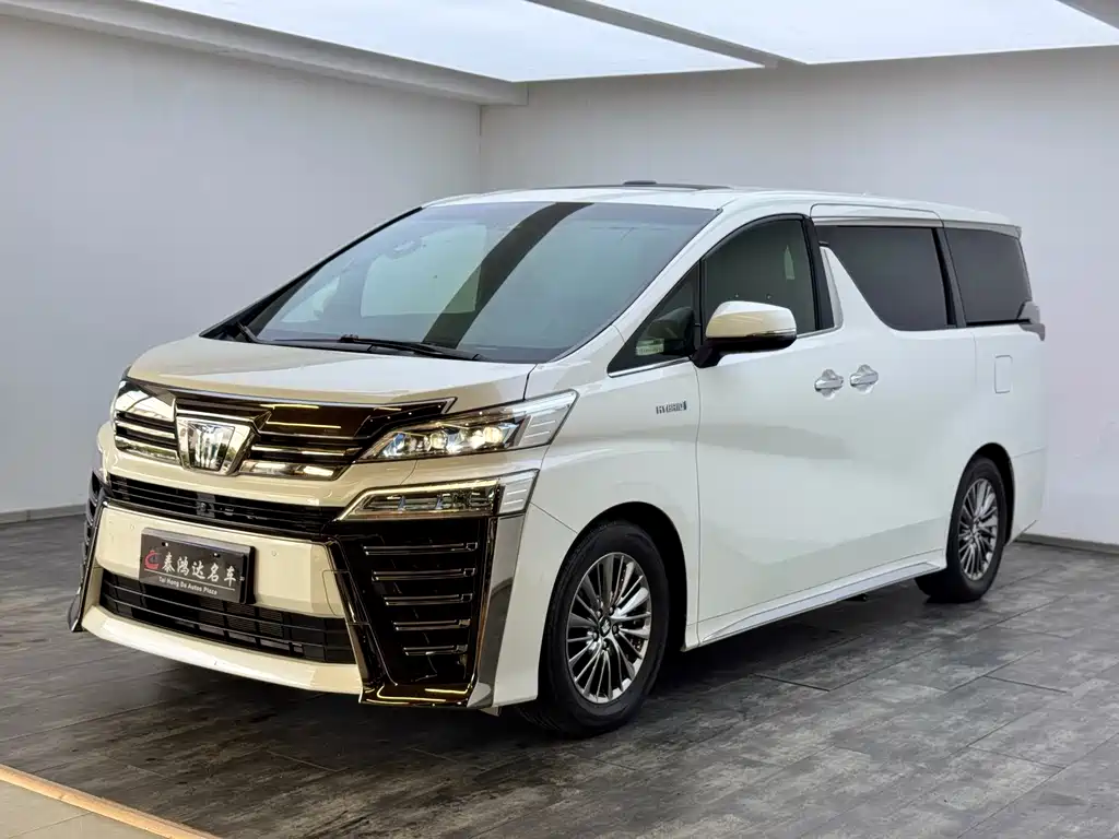 Toyota Vellfire — фото 4