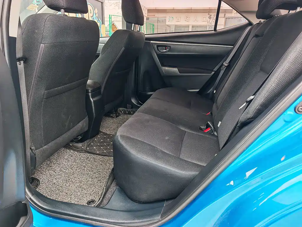 Toyota Levin — фото 10