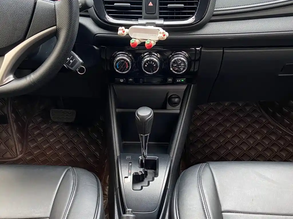Toyota Vios FS — фото 11