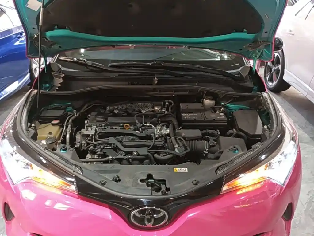 Toyota C-HR — фото 20