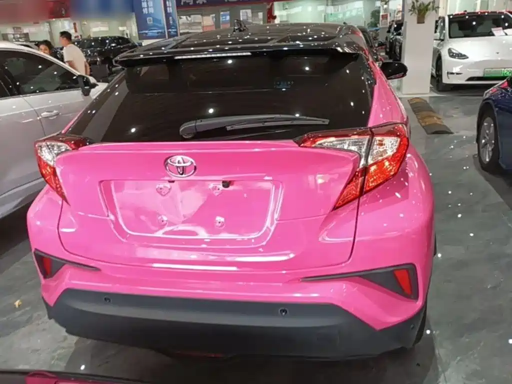 Toyota C-HR — фото 6