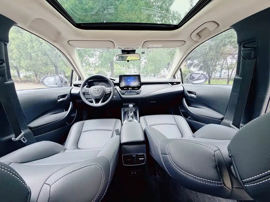 Toyota Allion — фото 13