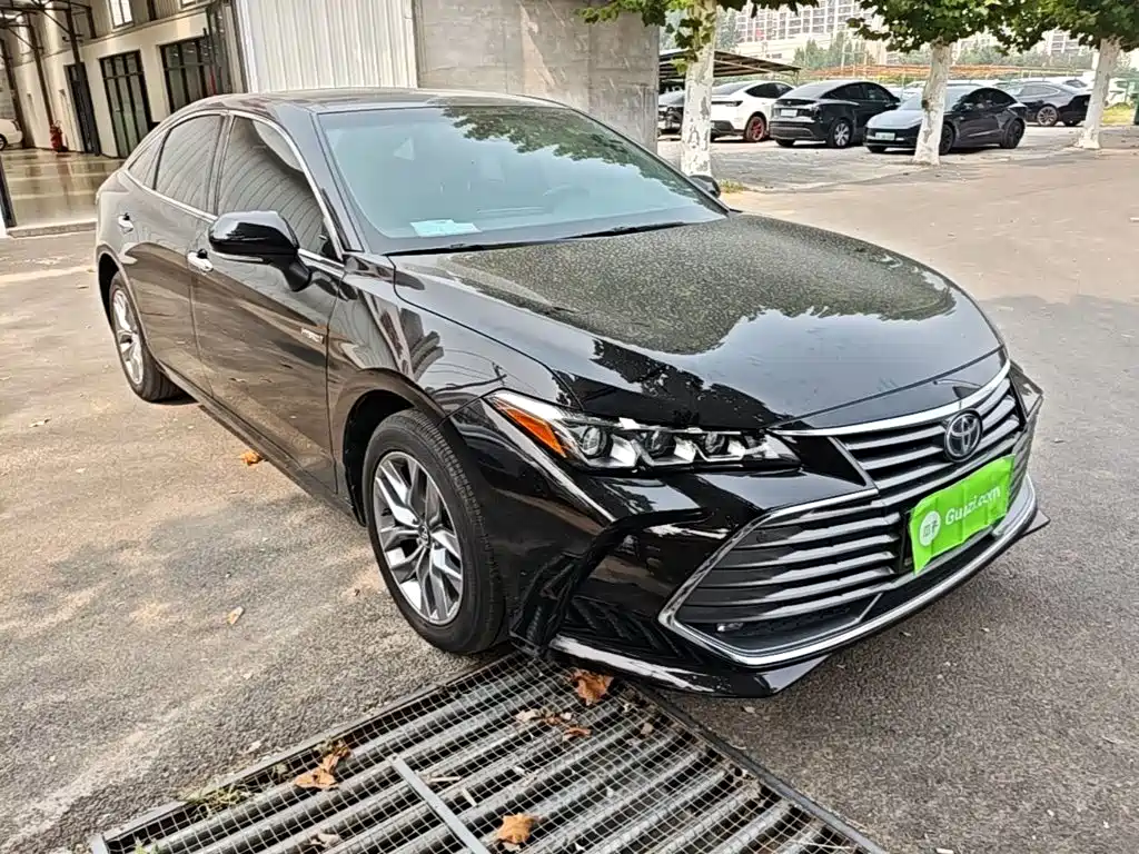 Toyota Avalon — фото 4