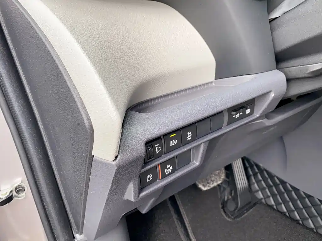 Toyota Sienna — фото 15