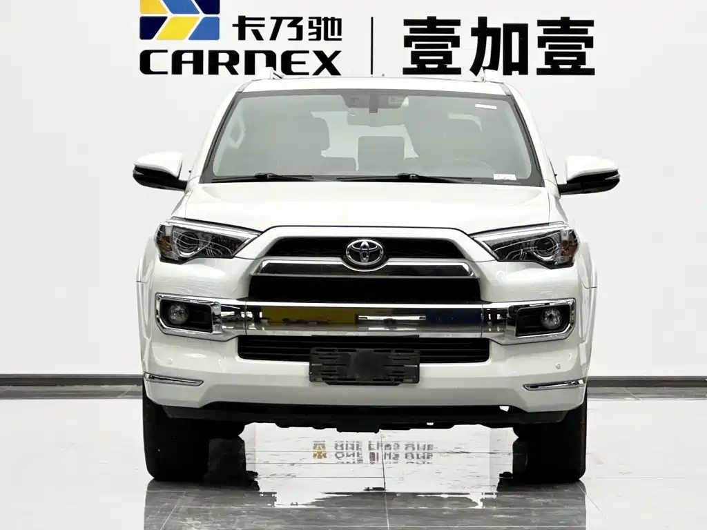 Toyota 4Runner — фото 2