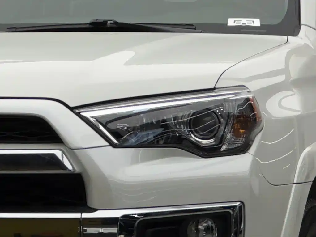 Toyota 4Runner — фото 3
