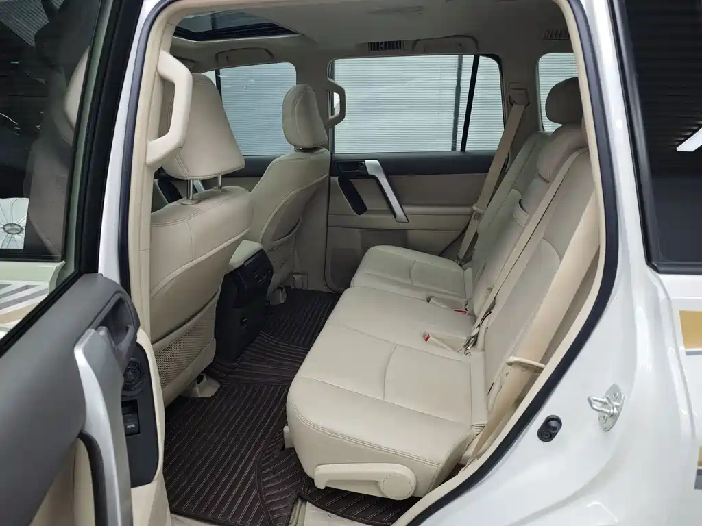 Toyota Prado (Import) — фото 22