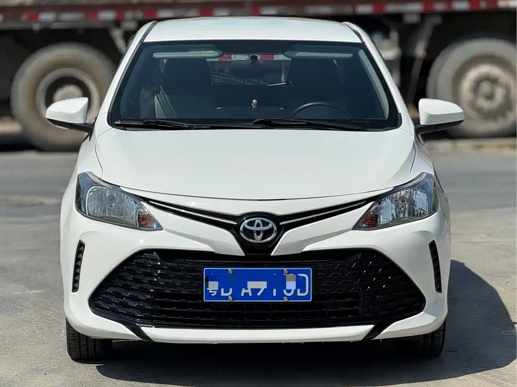 Toyota Vios FS — фото 2