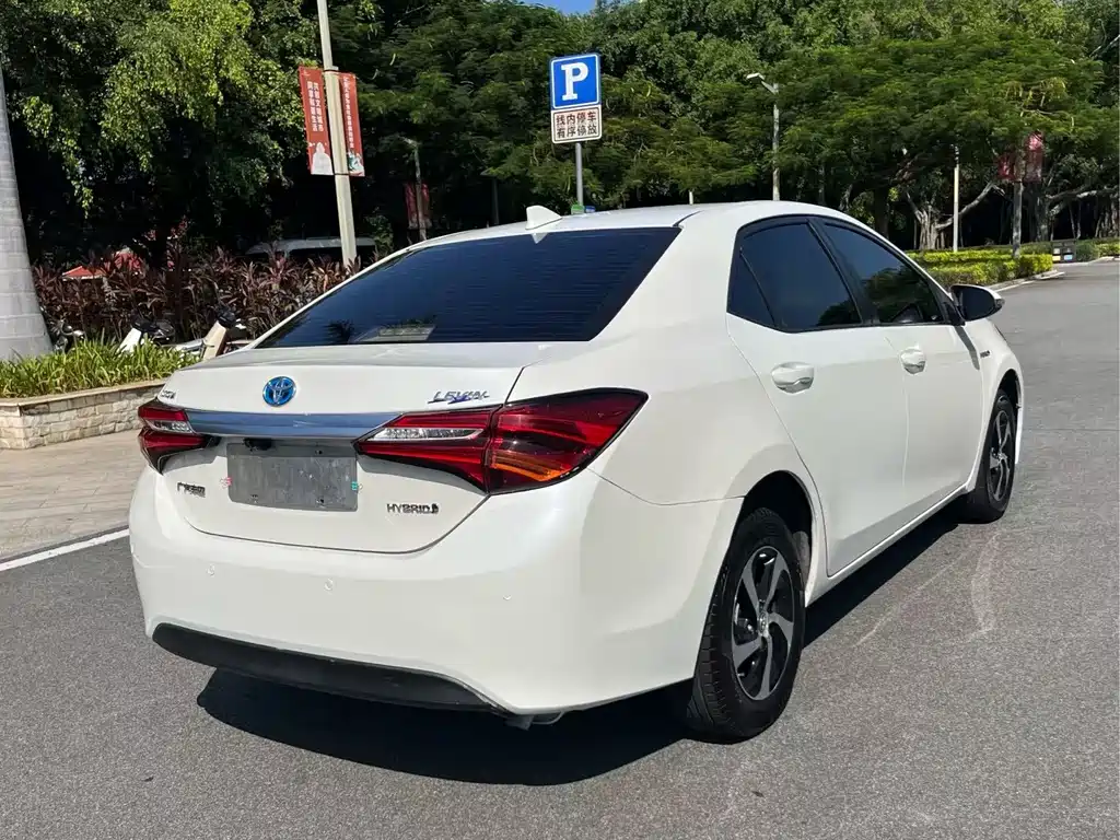 Toyota Levin — фото 4