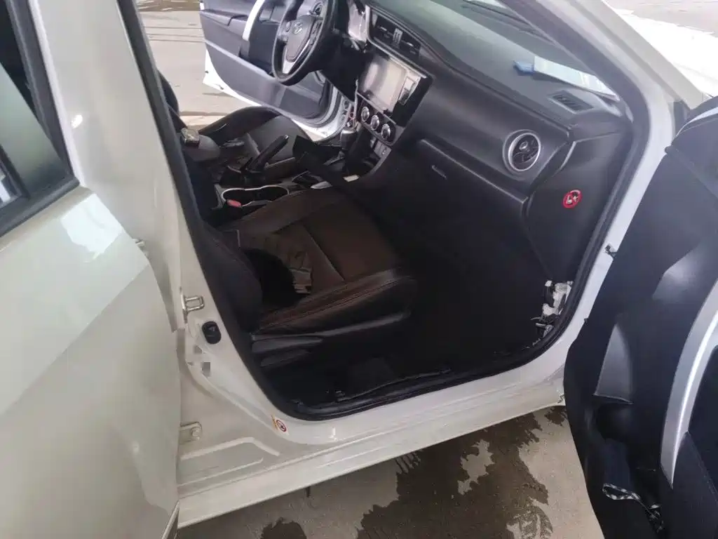 Toyota Levin — фото 19