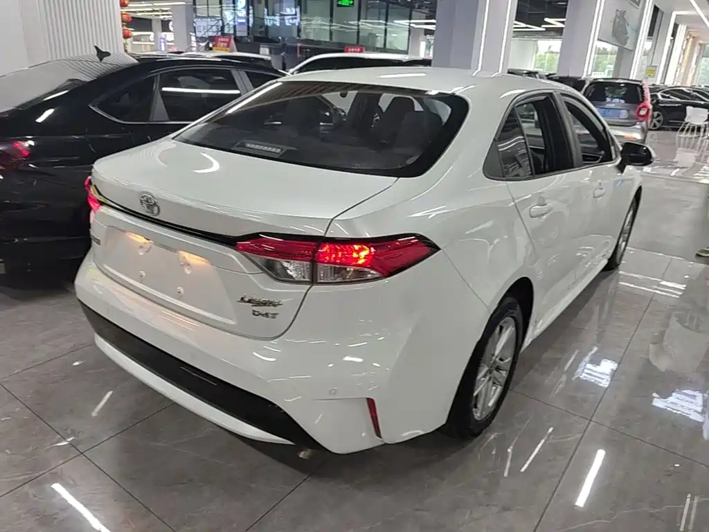 Toyota Levin — фото 7
