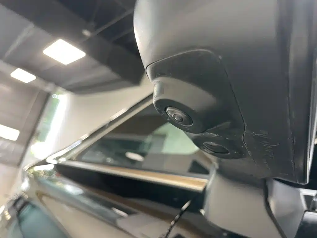 Toyota Alphard — фото 29