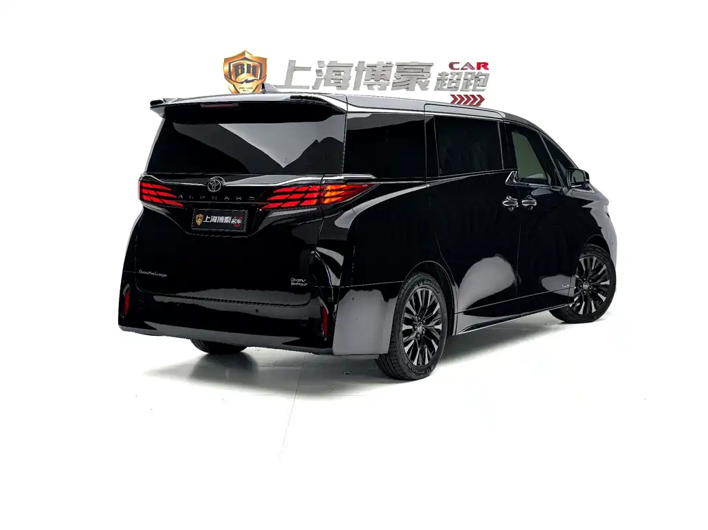 Toyota Alphard — фото 2