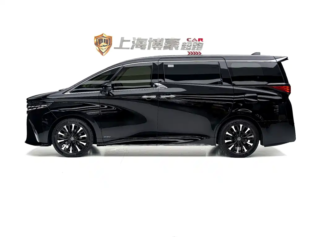 Toyota Alphard — фото 8
