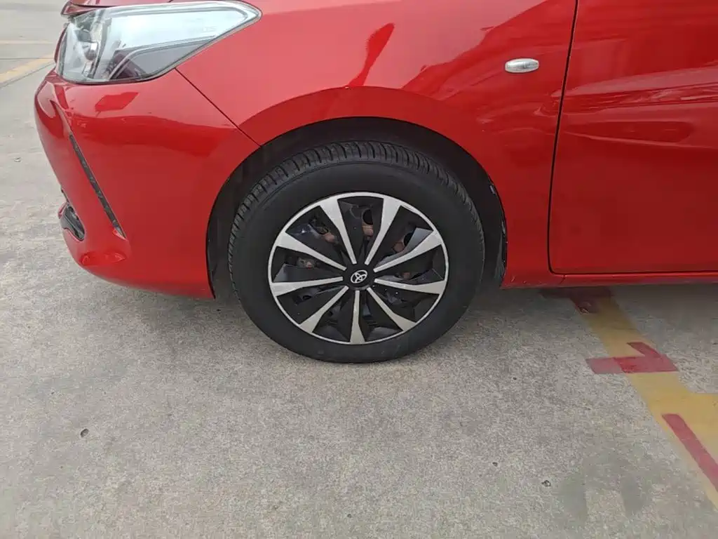 Toyota Vios FS — фото 23