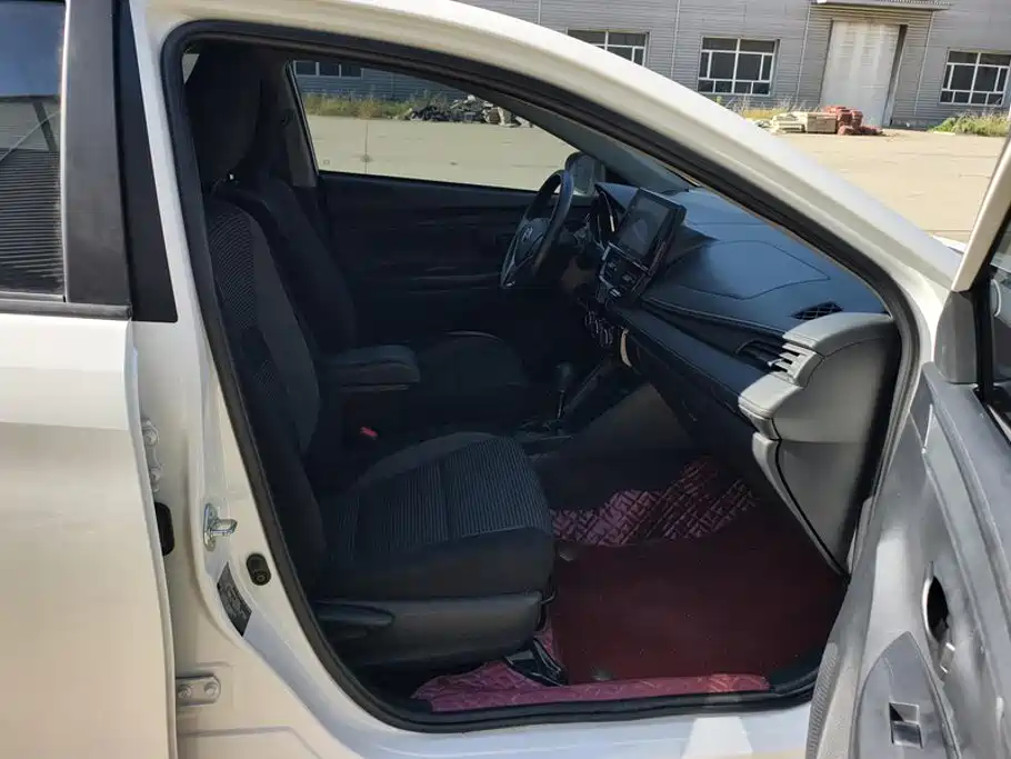 Toyota Vios FS — фото 8