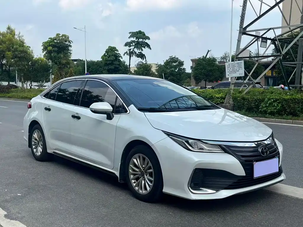 Toyota Allion — фото 3