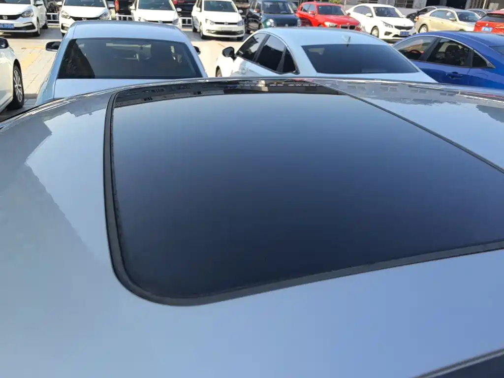 Toyota C-HR — фото 21
